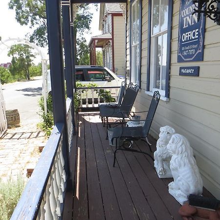 Edith Palmer'S Country Inn, Historical Bed & Breakfast Virginia City Exterior photo